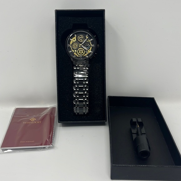 Mens watch Christmas gift sale - Picture 1 of 4